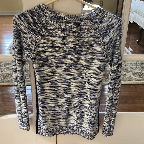 Ladies long sleeve crewneck sweater - Picture 3 of 4